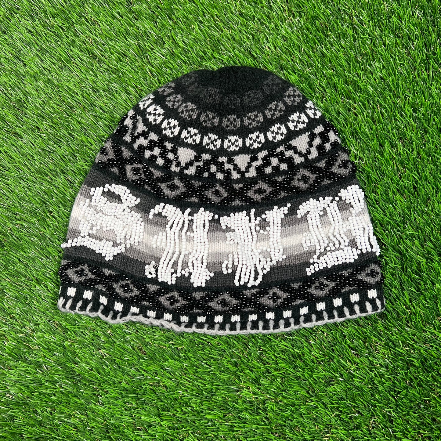 Supreme Black Beaded Beanie (2025) USED x16727