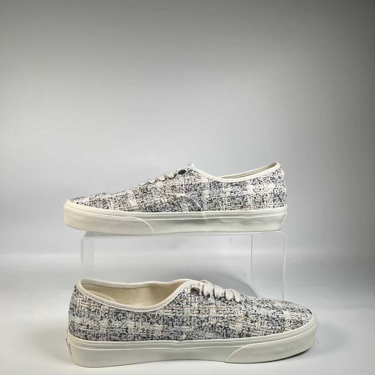 Vans Authentic Marshmallow White (2026) Size 9.5 USED s23497