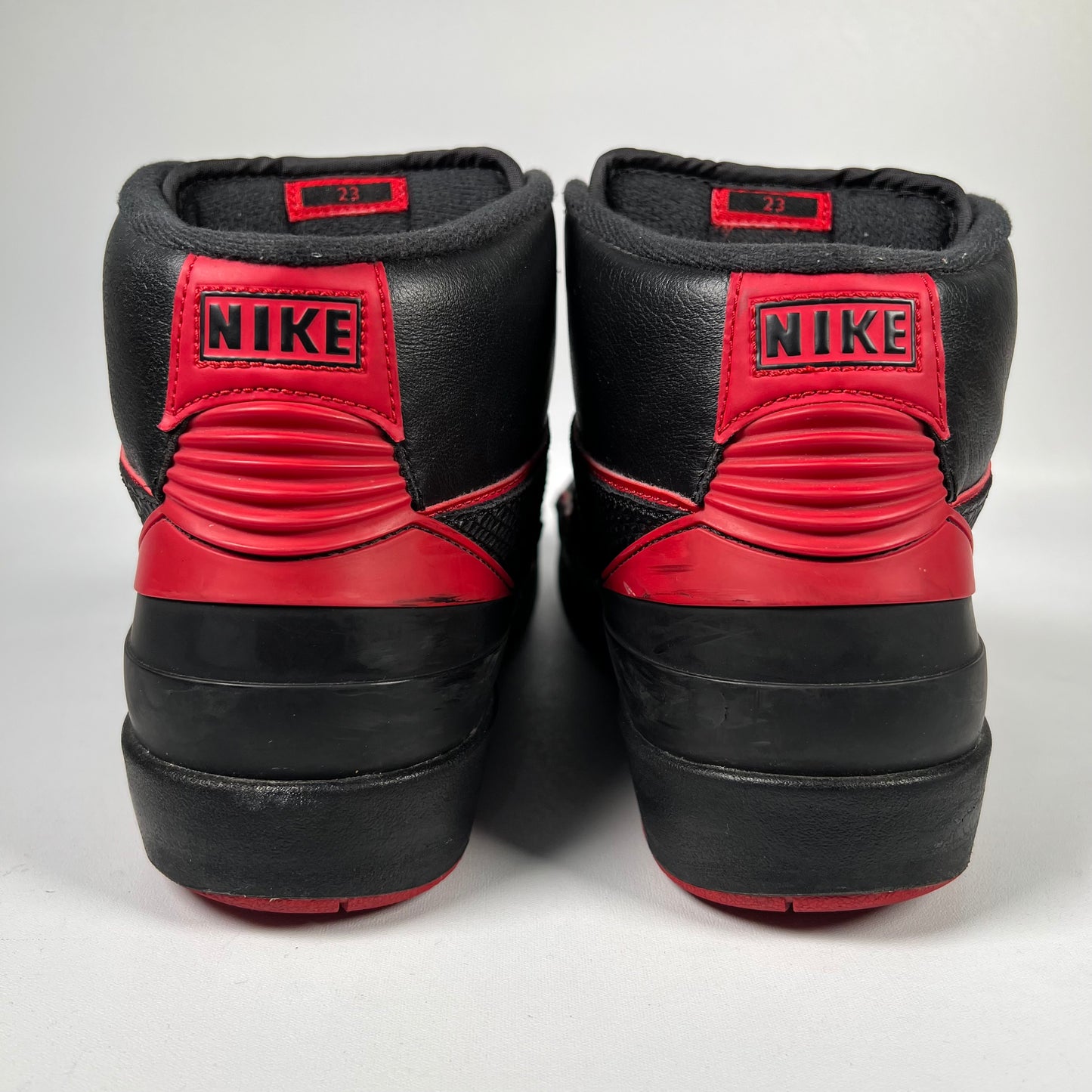 Jordan 2 Alternate 87 (2016) Size 7.5 USED s19257