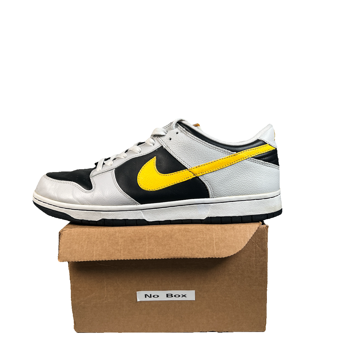 Nike Dunk Low Black Varsity Maize (2005) Size 12 USED s22579