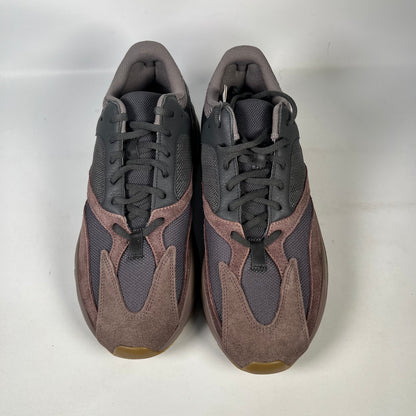 Yeezy 700 Mauve (2018) Size 12 NEW s20953