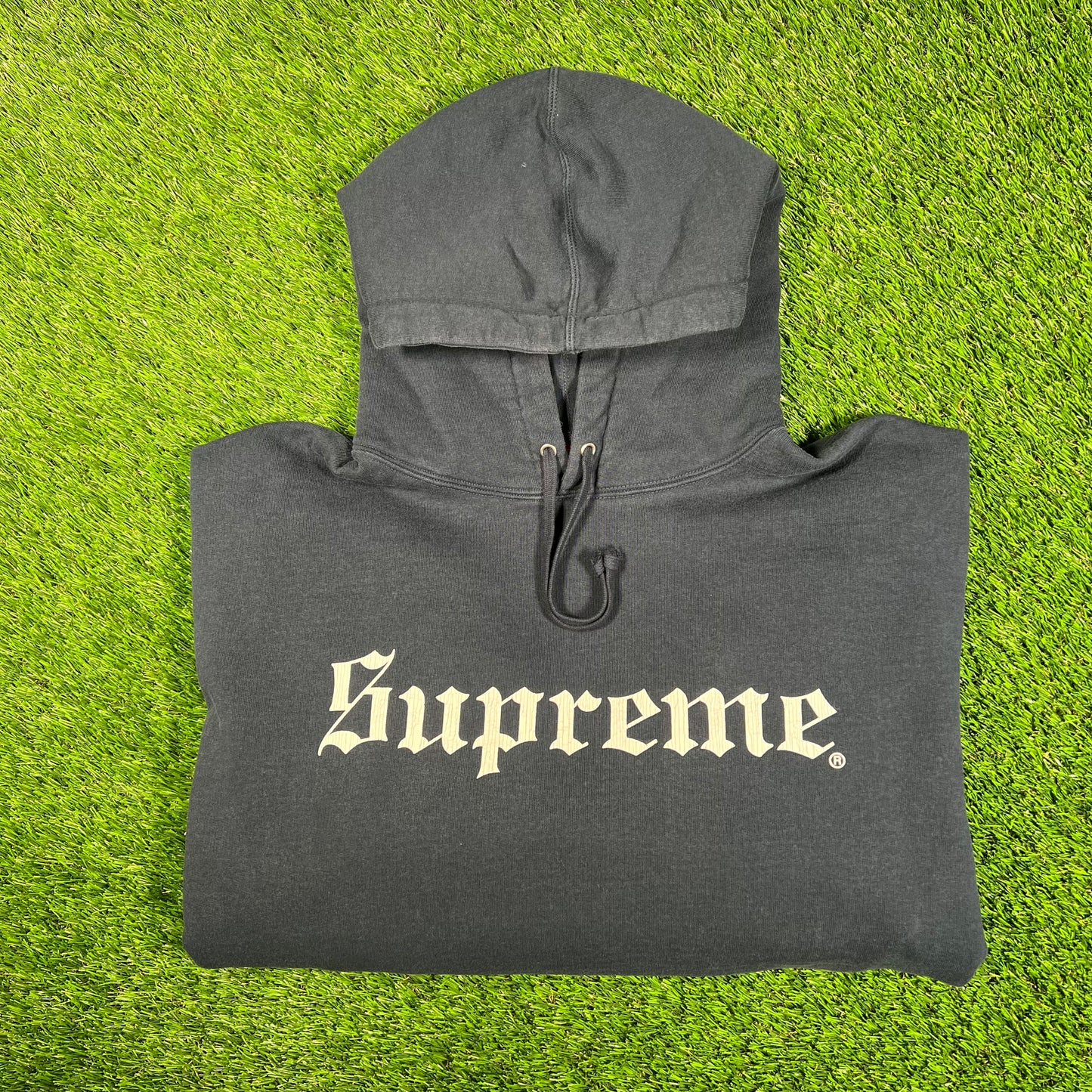 Supreme Washed Old English Navy Hoodie Size Medium NEW x15746