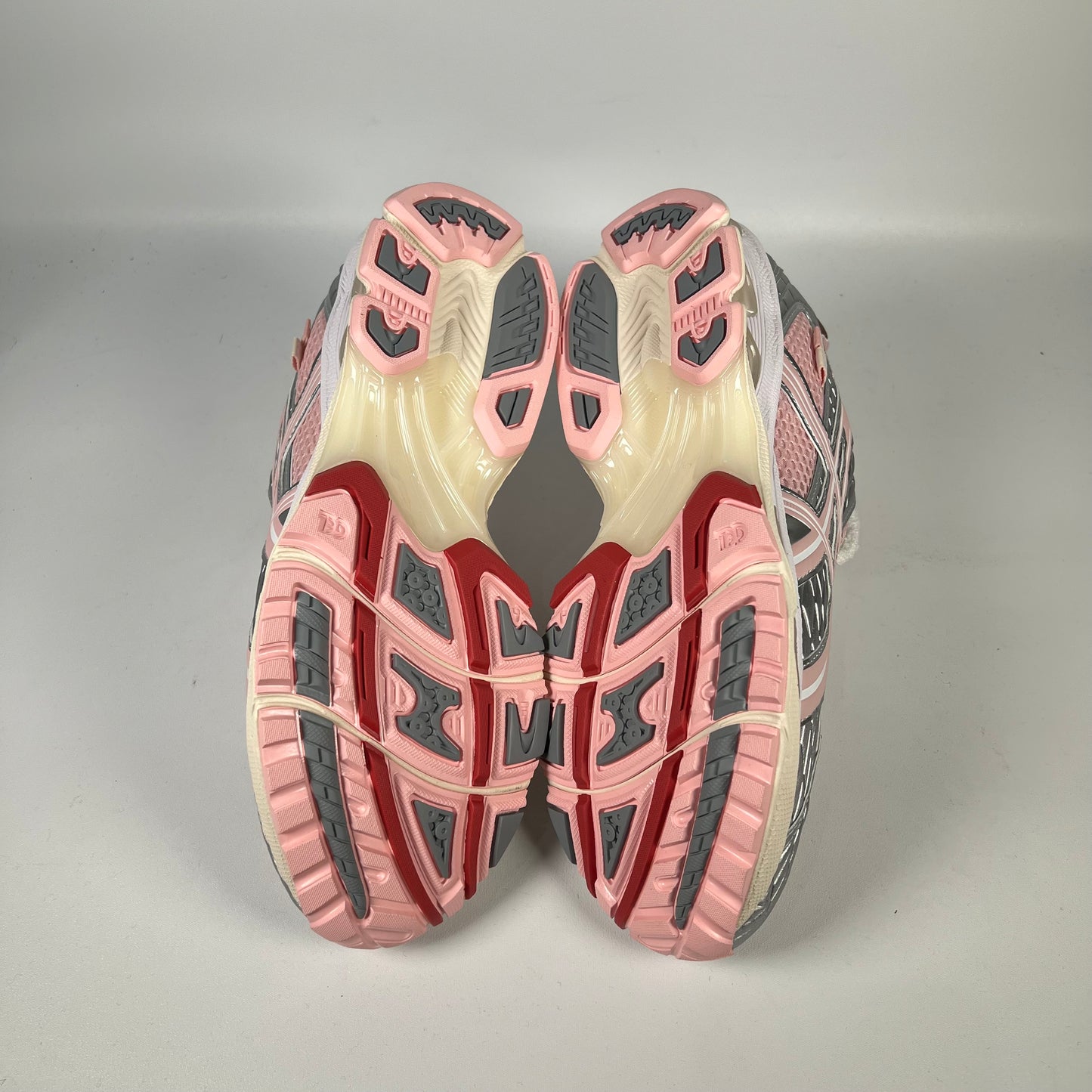 Asics Gel-Nimbus Vandy The Pink Atmos Banana Split Strawberry (2025) Size 8.5 NEW s19366