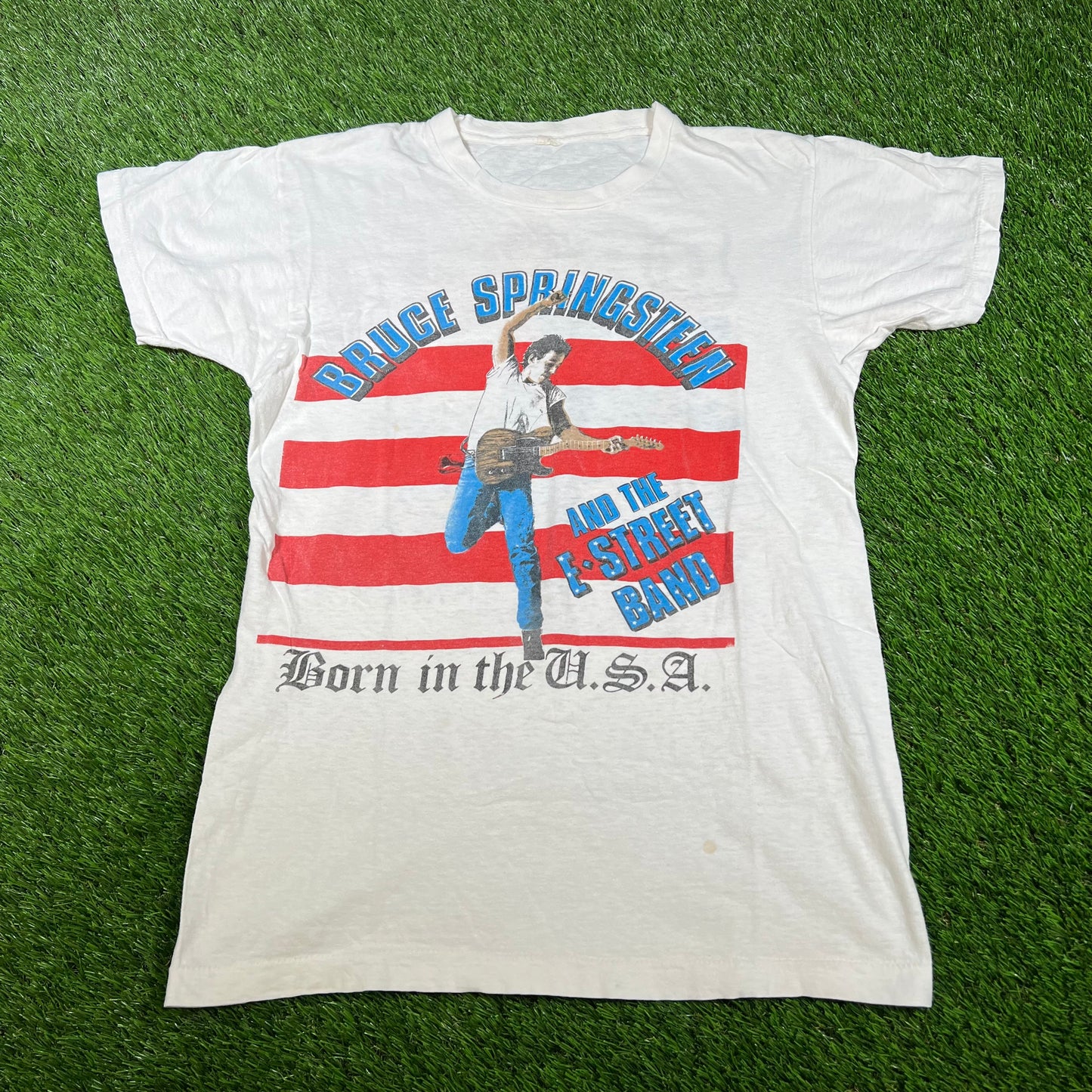 1985 Bruce Springsteen and The E Street Band White Tour Tee Size Medium USED v16596
