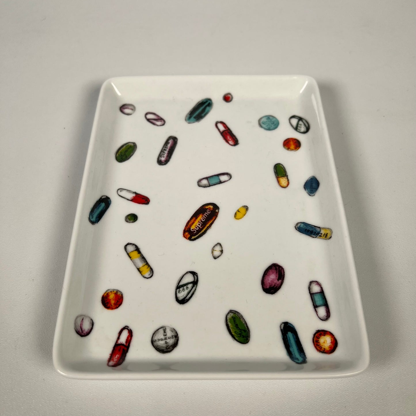 Supreme Pills Ceramic Ashtray White (2017) USED x14332