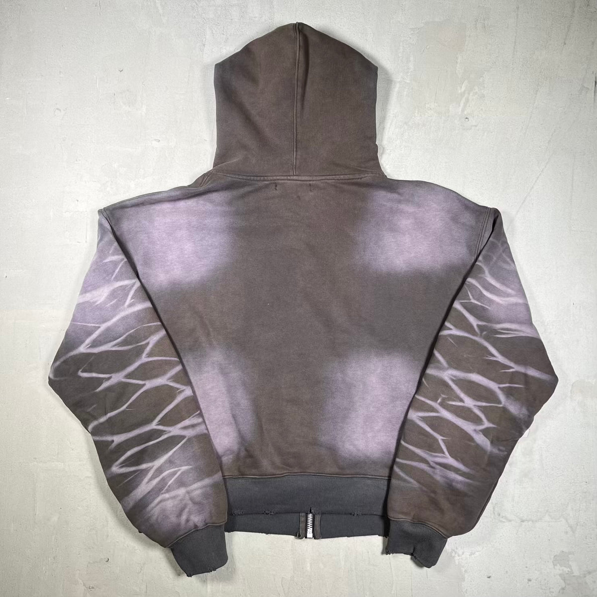 Vale Storm Garden Washed Purple Zip Up Hoodie Size Medium USED x18952