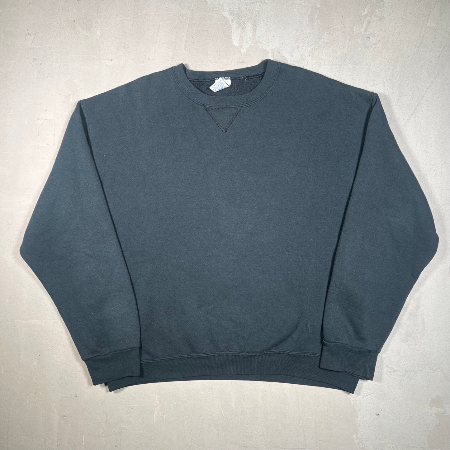 1990s Russell Athletic Black Crewneck Size Large USED v19057