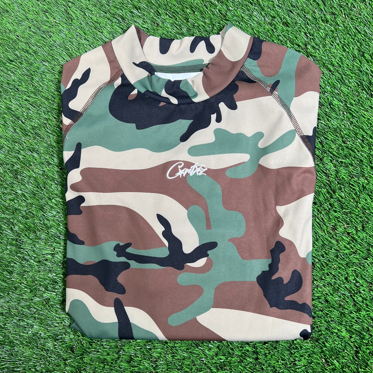 Corteiz Camo Longsleeve Shirt Size Medium USED x13400