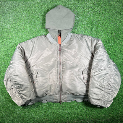 GV Gallery Olive Green Reversible Bomber Jacket Size Medium NEW x15356