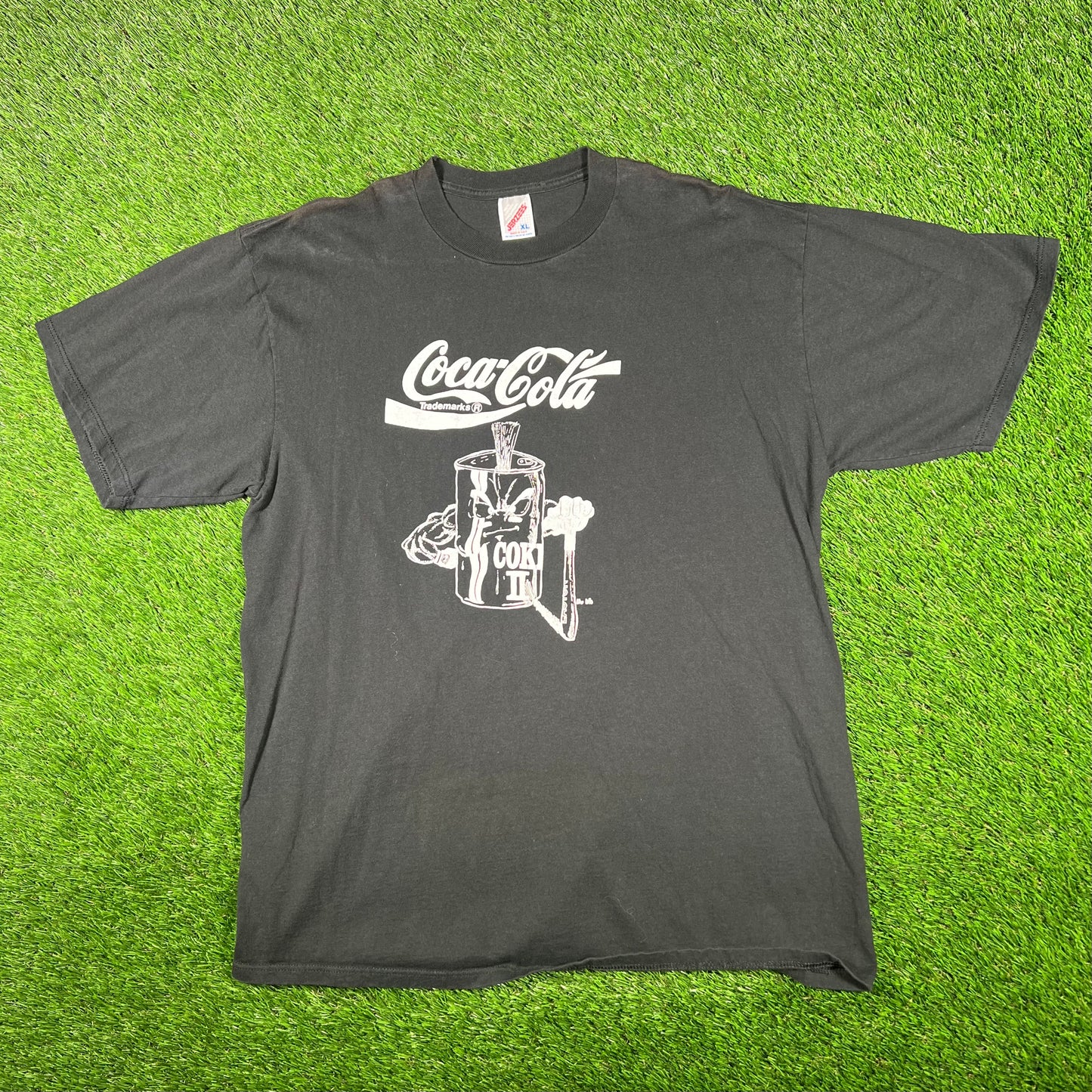 1990s Coca Cola Black Art Tee Size XL USED v17264