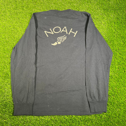 Noah Navy Winged Foot Longsleeve Size Medium USED x15818