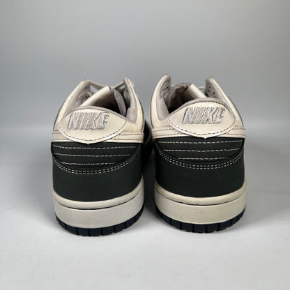 Nike SB Dunk Low Sole Collector Yankees (2005) (16 of 226) Size 8 USED s478