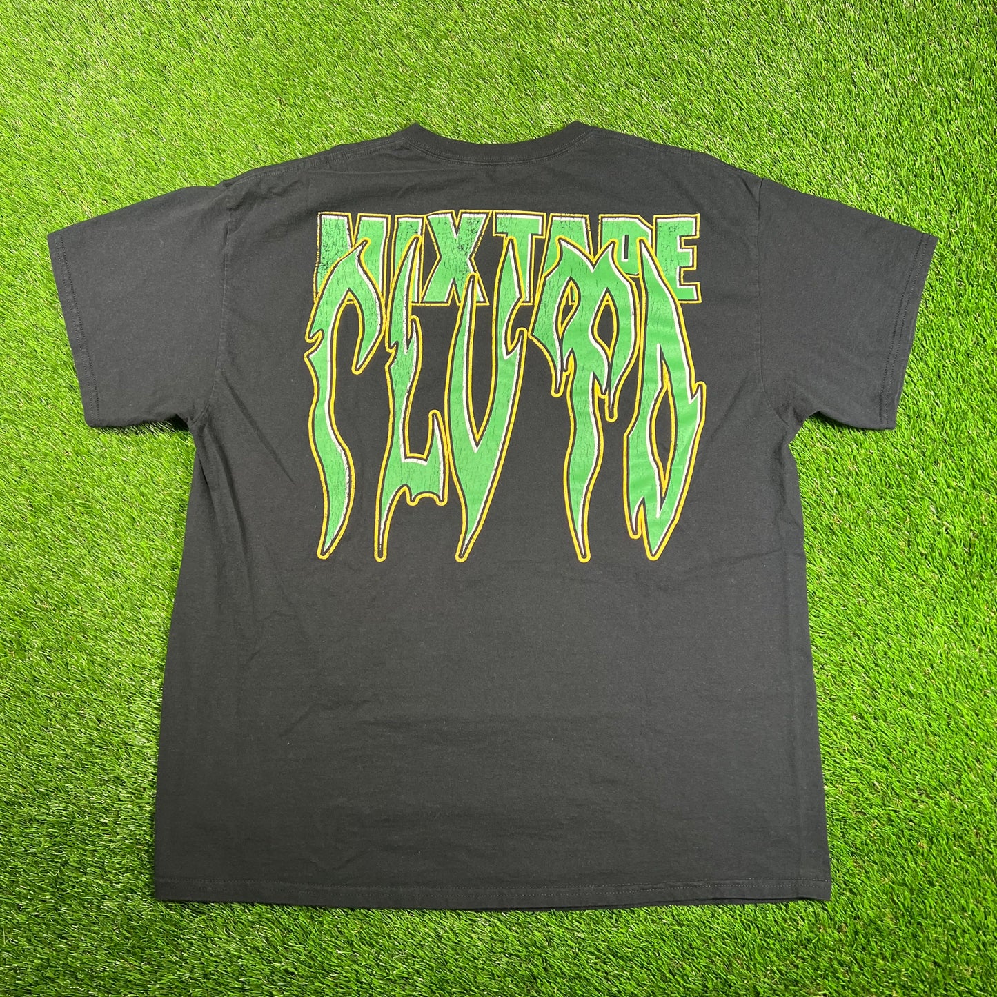 Future Mixtape Pluto 24 Tour Black Tee Size XL USED x15946