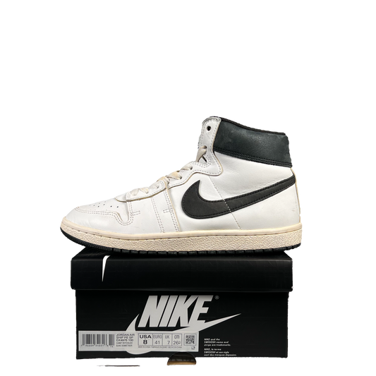 Nike Jordan Air Ship A Ma Maniere White Black (2023) Size 8 USED s21033