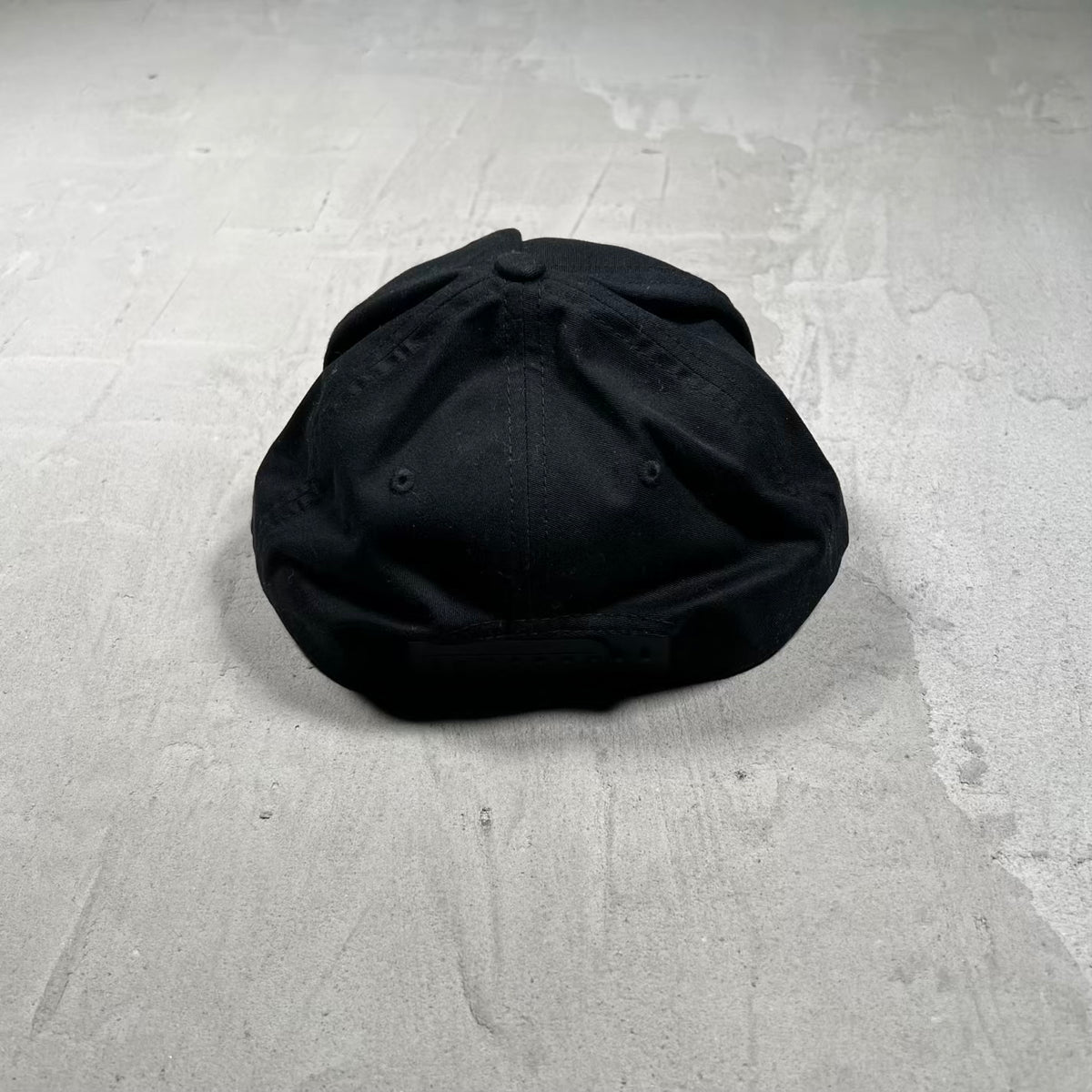GV Gallery Raspberry Hills Berry 2013 Black Hat USED x18557