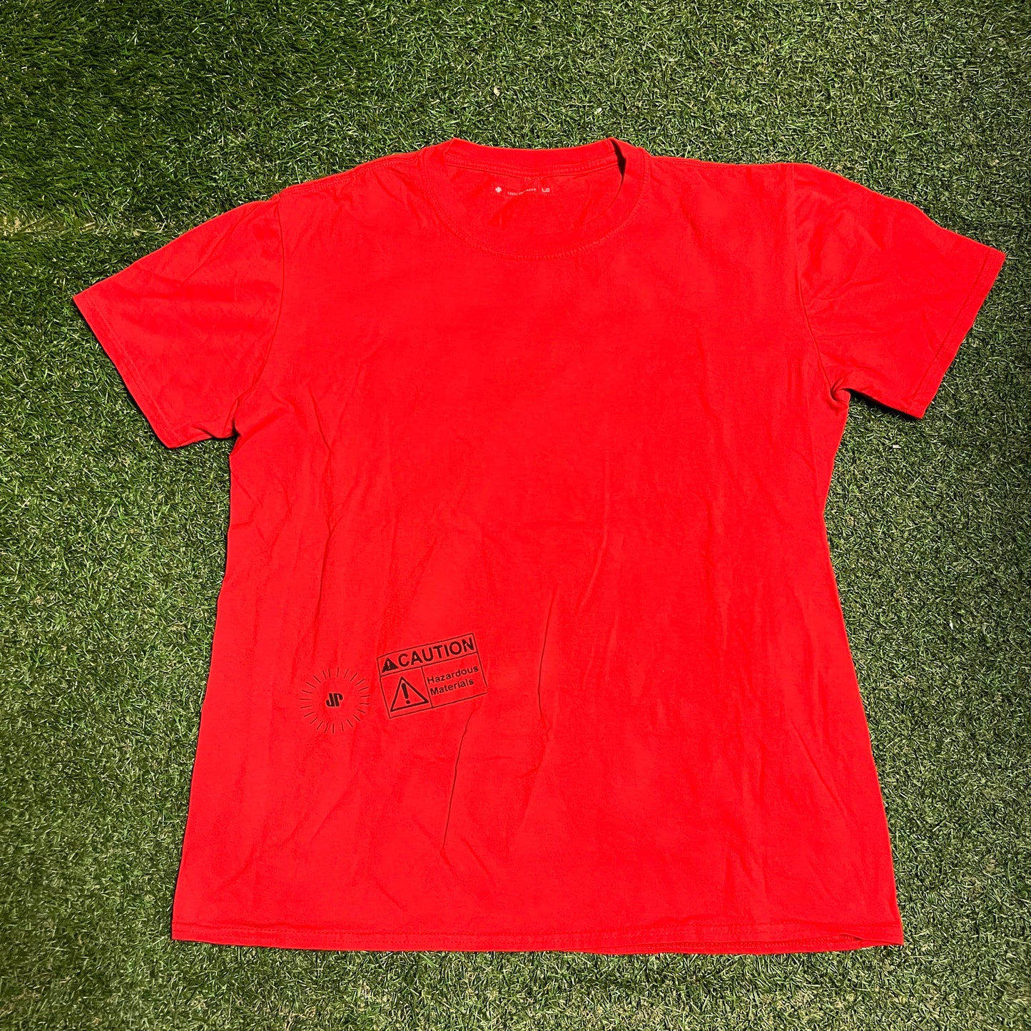 "Rappers Deserve Hazard Pay" Red Tee Size Large USED v15978