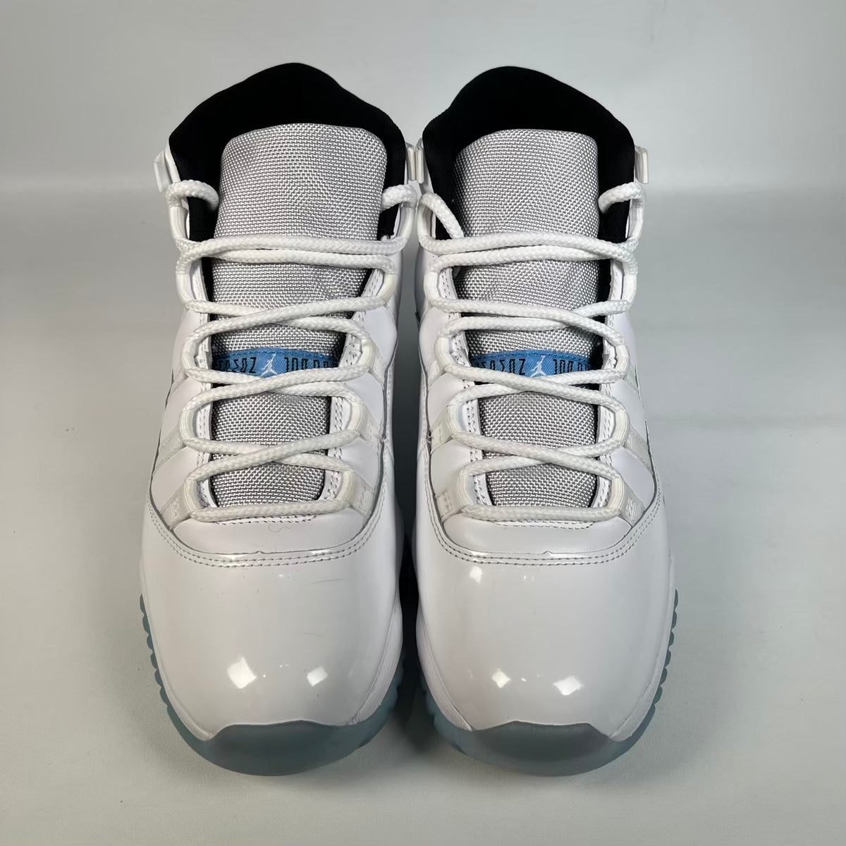 Jordan 11 High Legend Blue (2024) Size 10 USED s23540