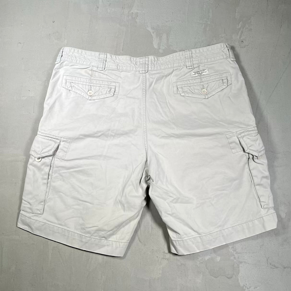 Polo Ralph Lauren White Cargo Shorts Size 42 USED USED v20256