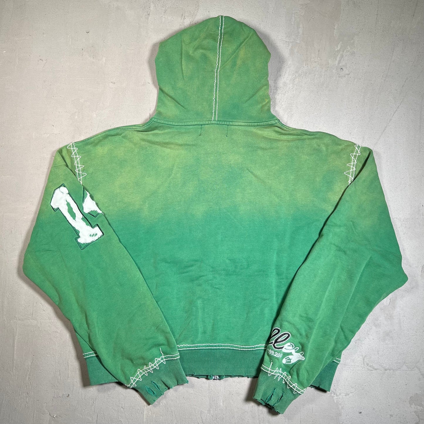 Vale Valley Dreams Sun and Moon Green Full Zip Hoodie SIze Large USED x17653