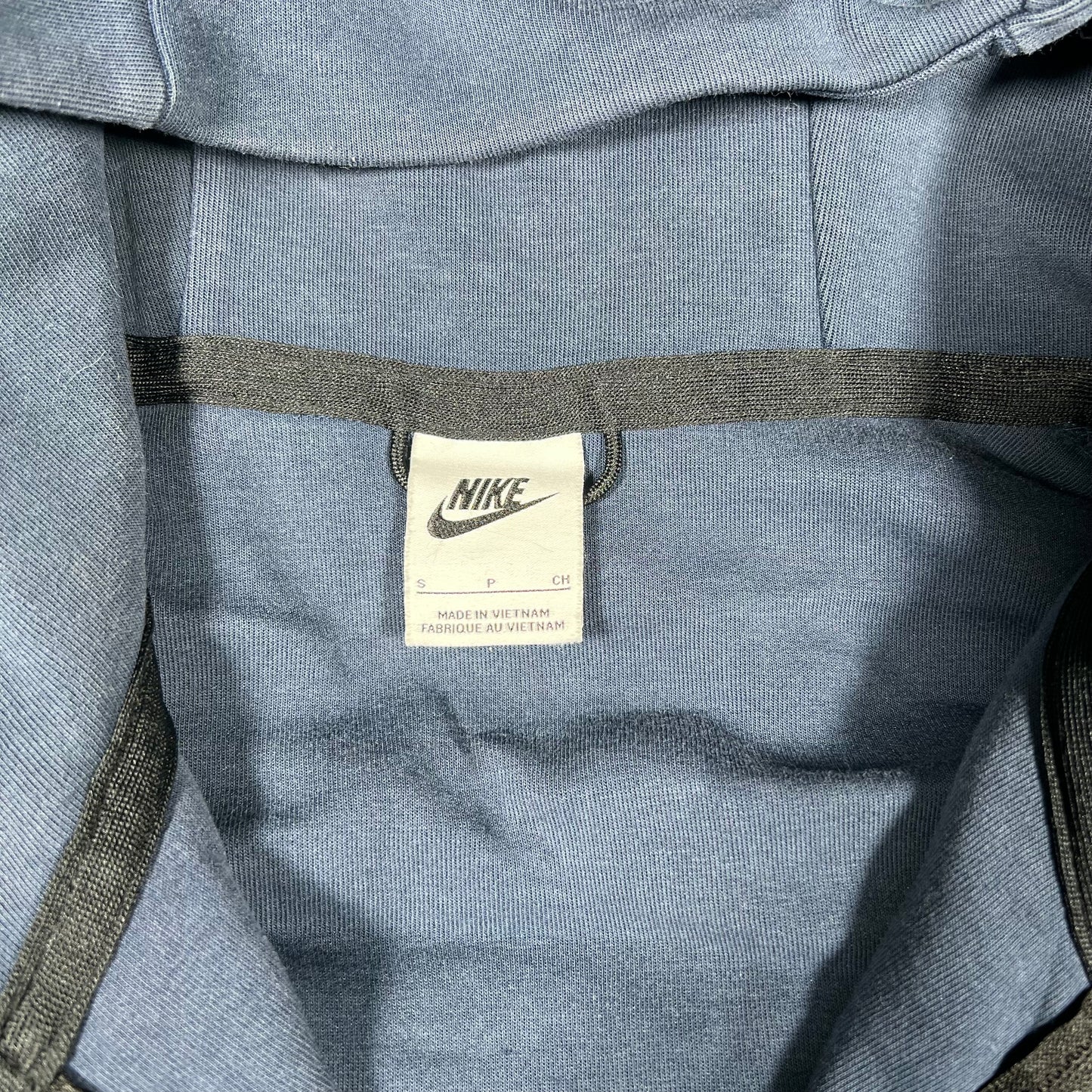 Nike Tech Navy Blue Hoodie Size Small USED v16833