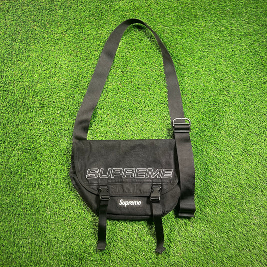 Supreme Black Denim Messenger Bag (2025) USED x16513