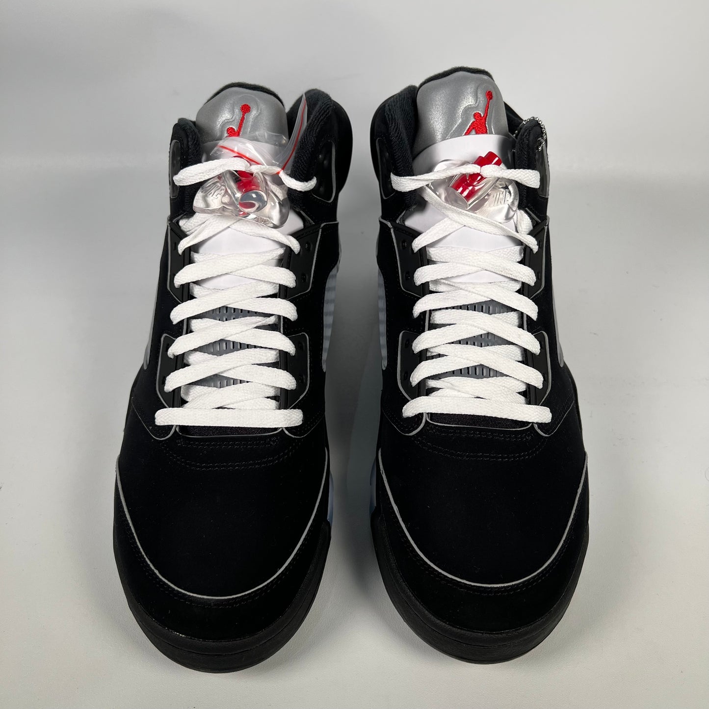 Jordan 5 Black Metallic Reimagined (2025) Size 10.5 NEW s18914
