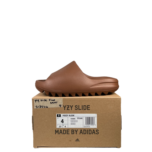 Yeezy Slide Flax Size 4 NEW s13556