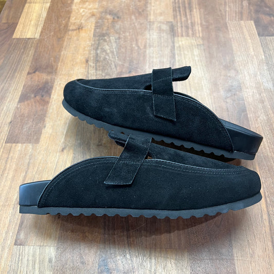 Shoe Sugon Black Mule Slippers Size 10 NEW s17247