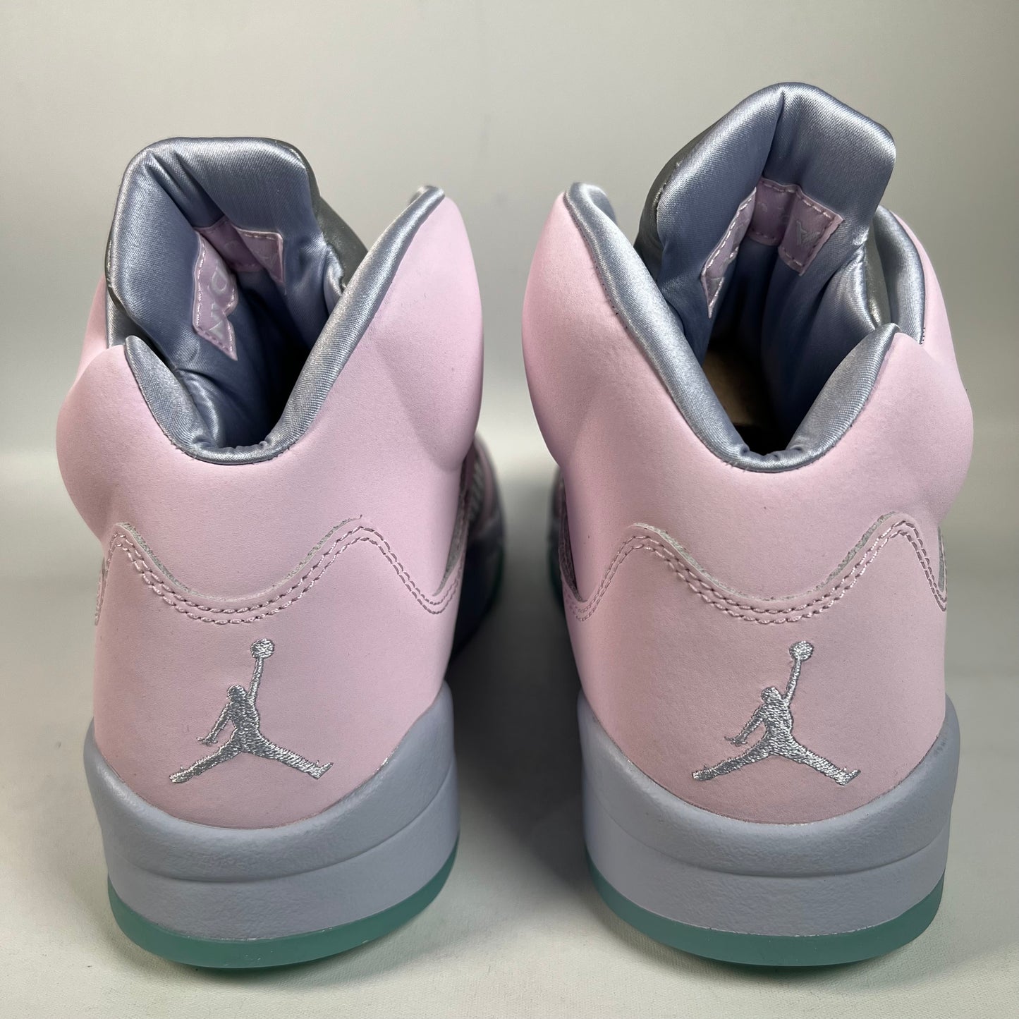 Jordan 5 Easter (2022) Size 9 NEW s22270