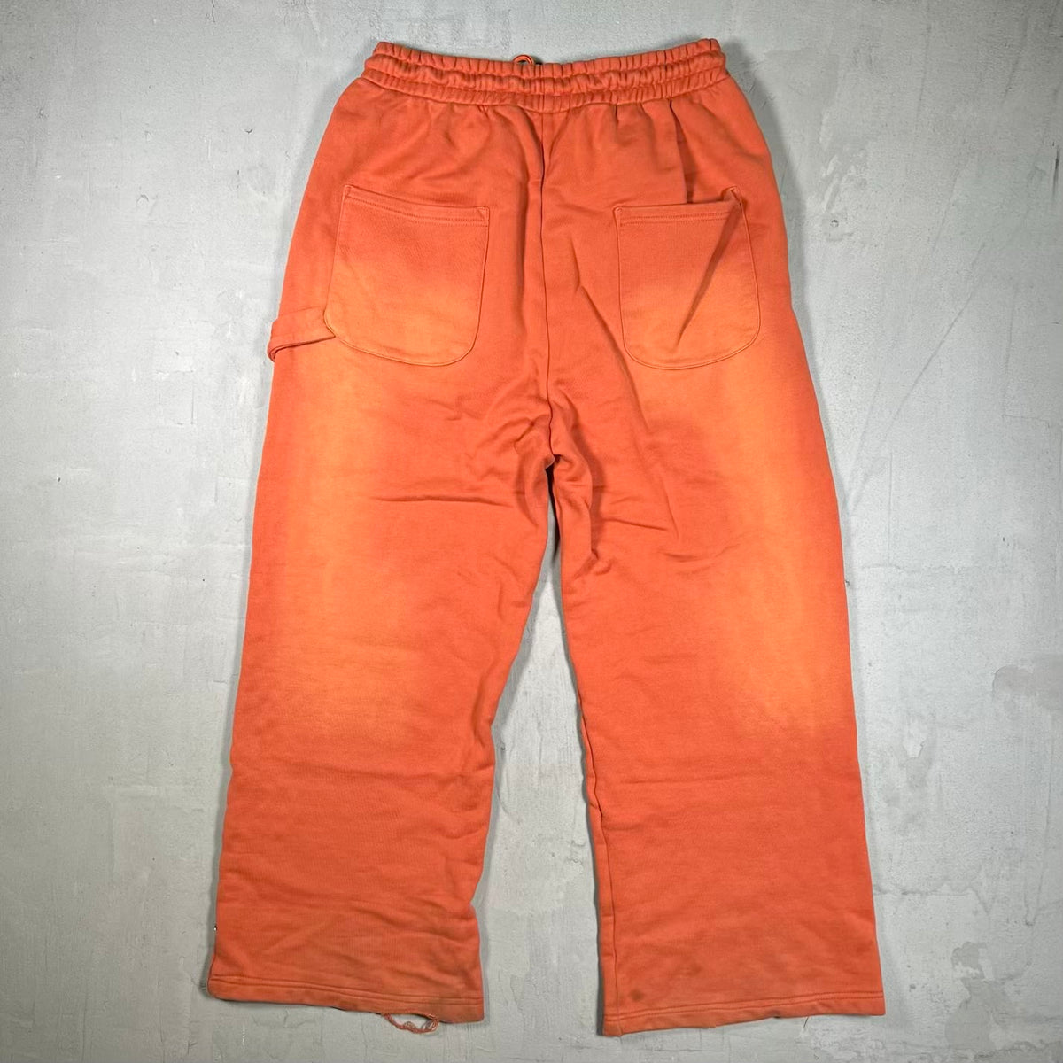 HMDD Rhinestone Crystal Washed Orange Sweatpants Size Small USED x18955