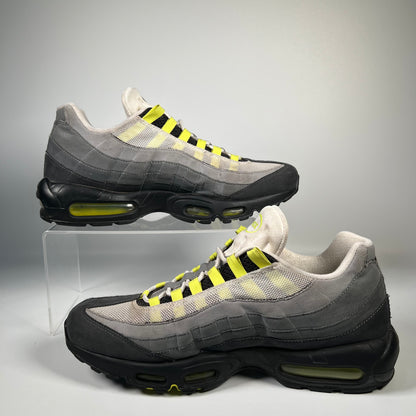 Nike Air Max 95 OG Neon (2020) Size 12.5 USED s18266
