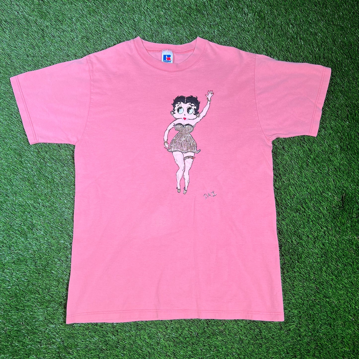 1990s Betty Boop Pink Art Tee Size Medium USED v16647