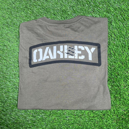 Oakley Military Green Tee Size Medium USED v17151