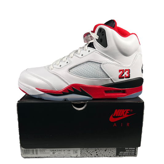 Jordan 5 Fire Red Black Tongue (2025) Size 8.5 NEW s18226