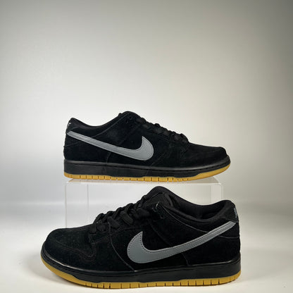 Nike SB Dunk Low Fog 2021 Size 9.5 USED s14590