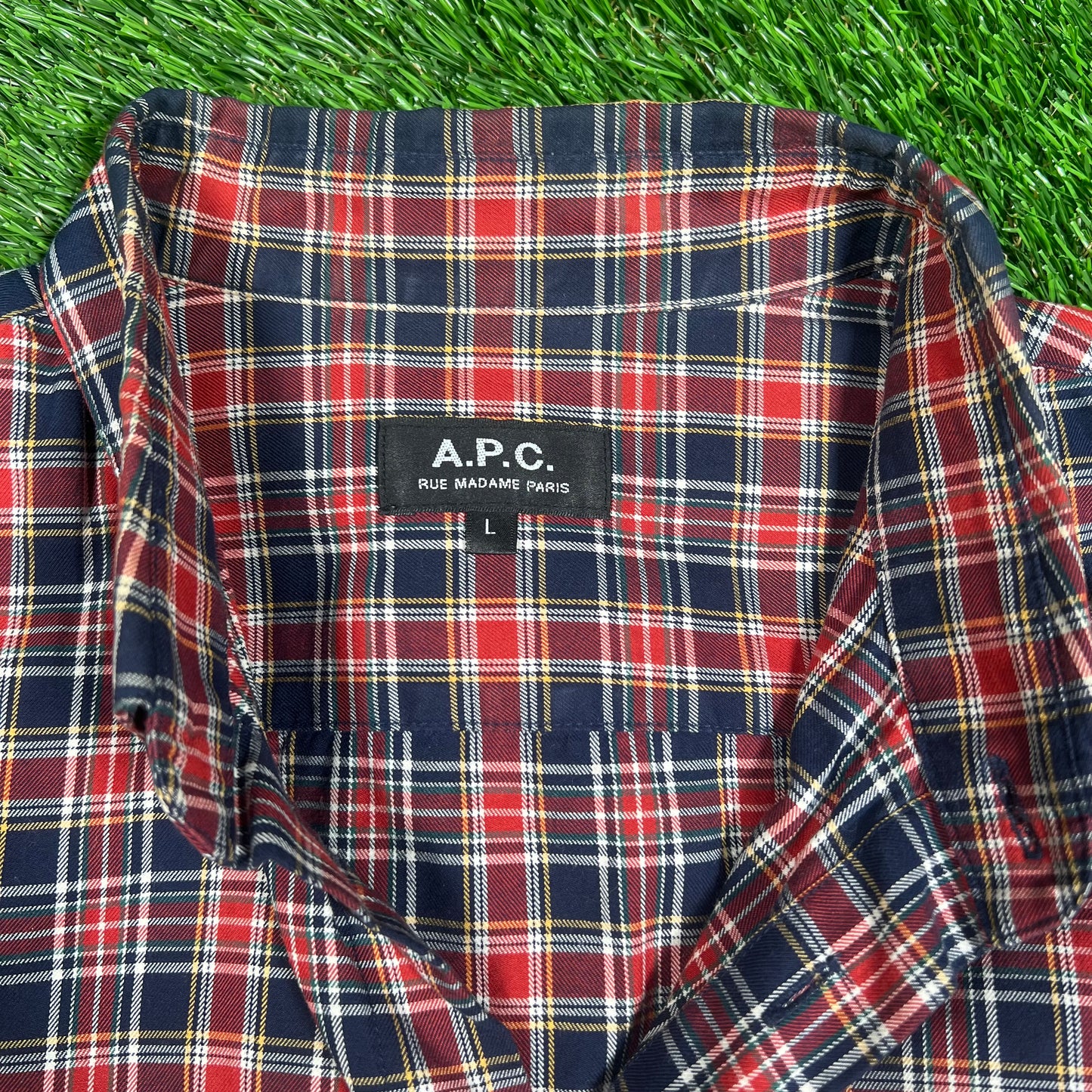 APC Lightweight Red/Blue Plaid Shirt Size Large USED x15715