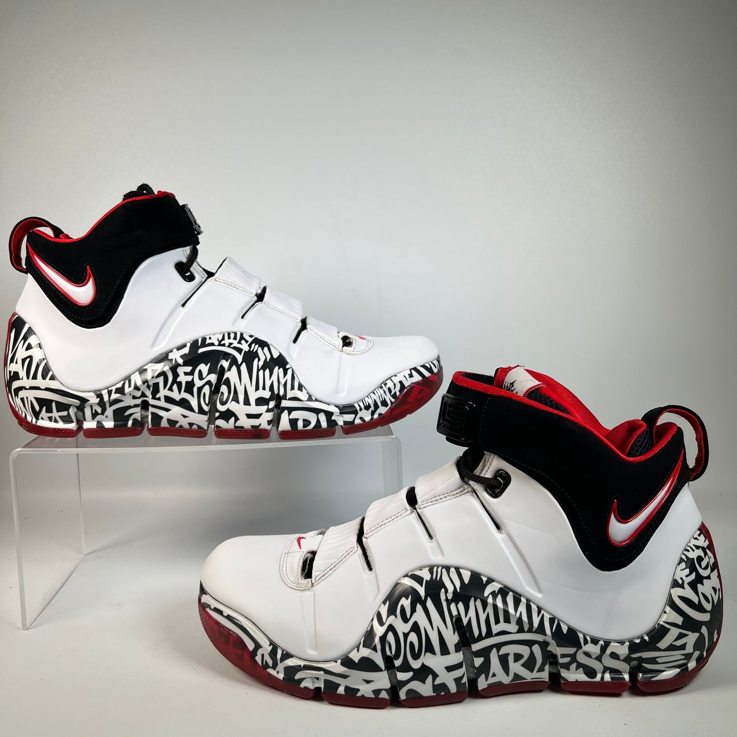 Nike Zoom Lebron 4 Graffiti (2023) Size 10.5 USED s22462