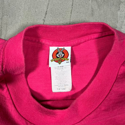 1997 Looney Tunes Cast Pink Tee Size XL USED v20378