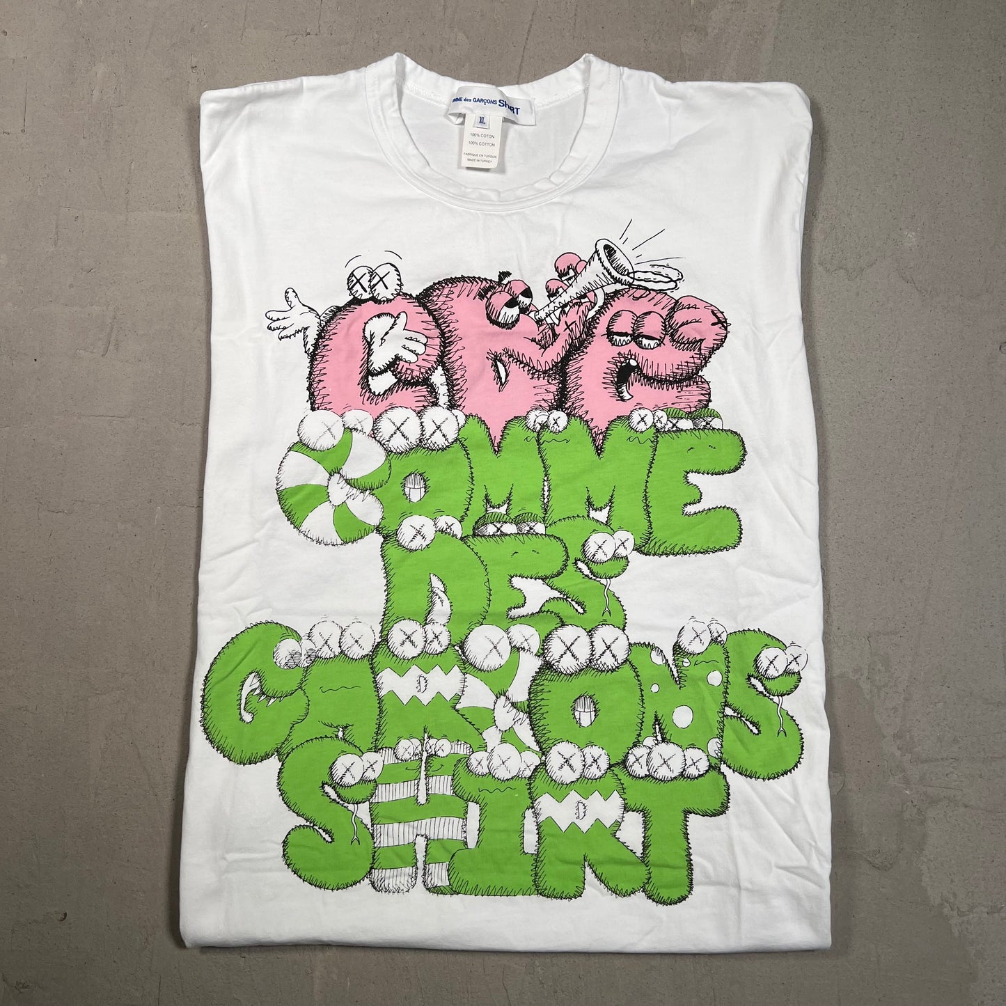 Commes des Garcons KAWS White Tee Size XL USED x17395