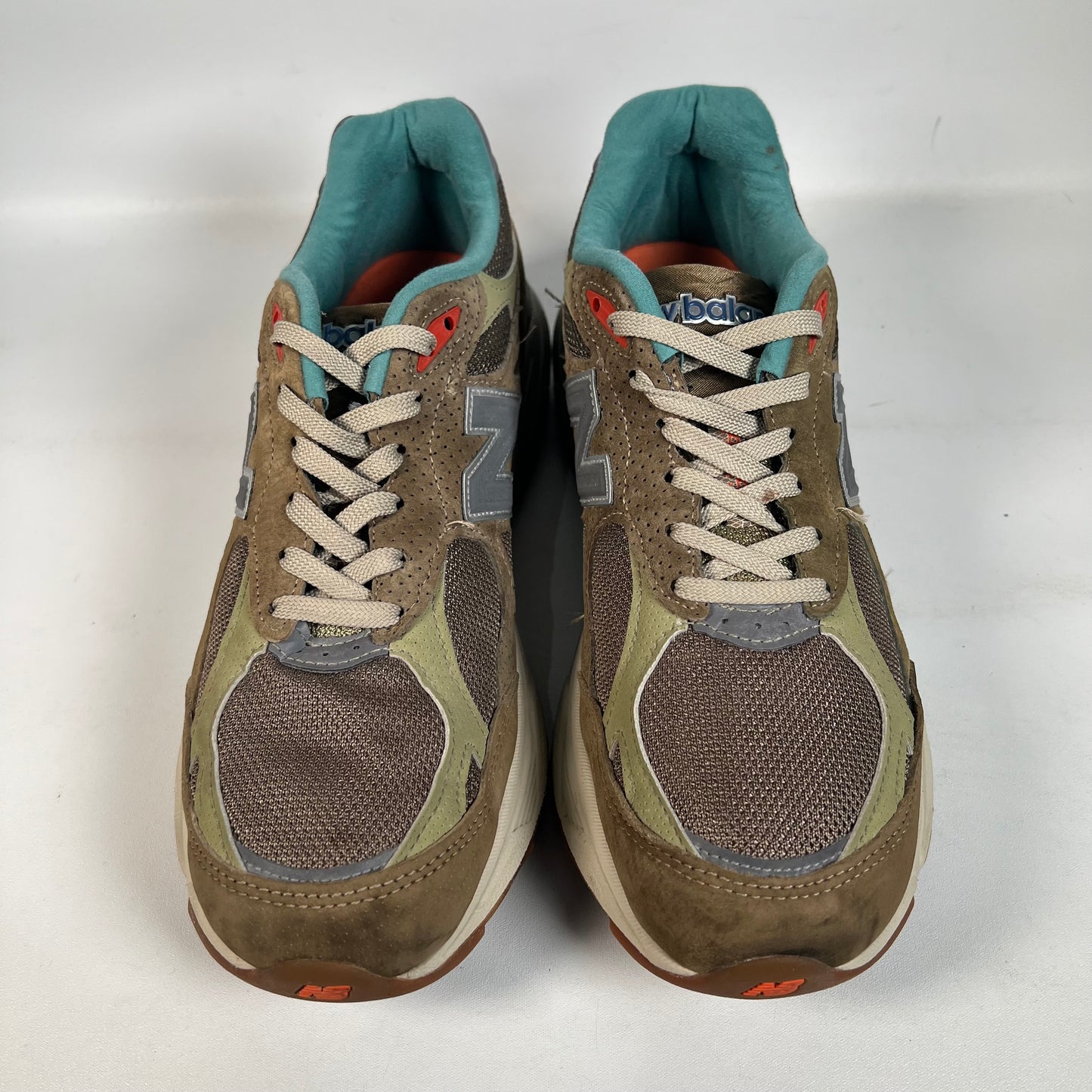 New Balance 990v3 Bodega Here To Stay (2021) Size 8.5 USED s22242