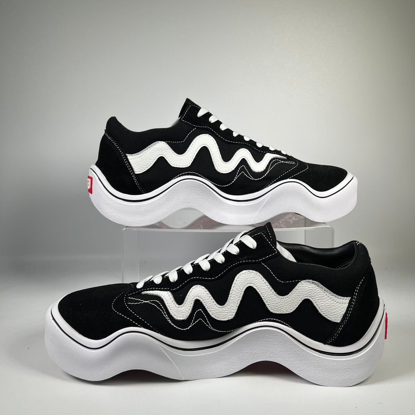 MSCHF Wavy Baby x Tyga Size 13 NEW S16104