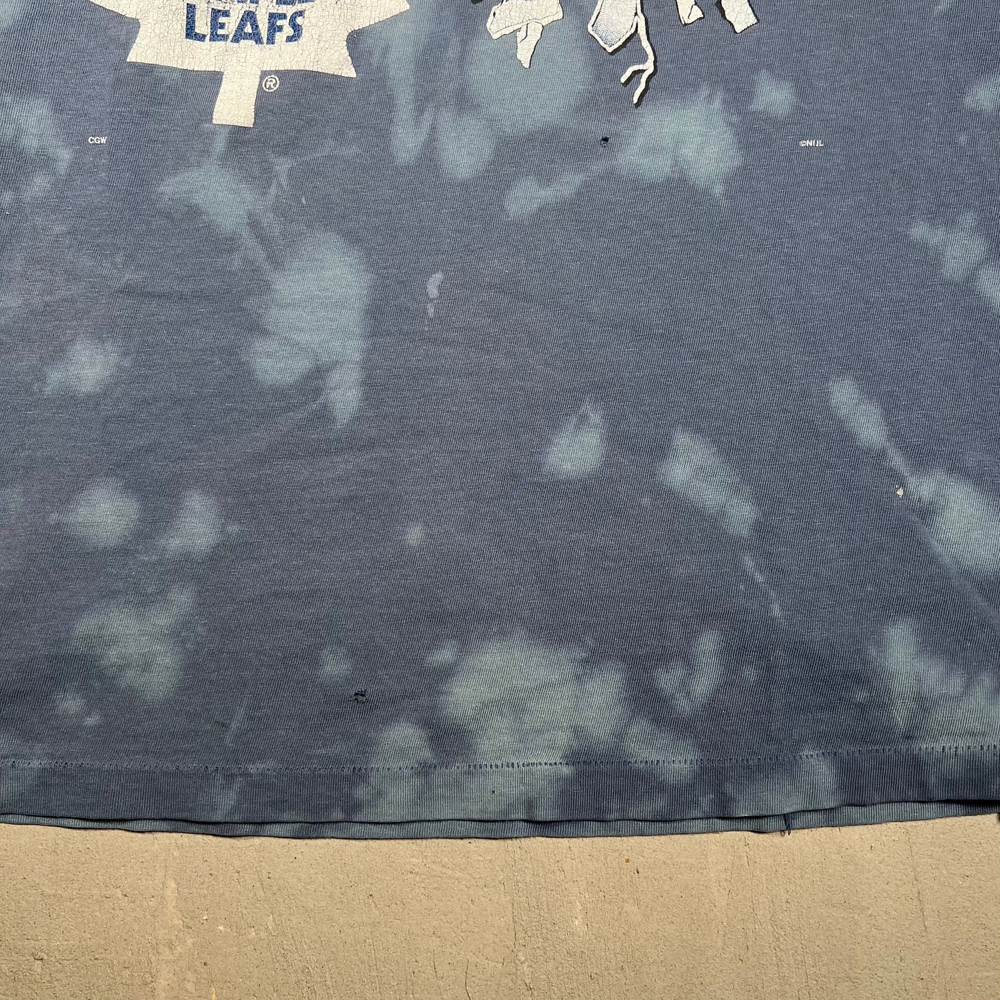 1990s Toronto Maple Leafs Hockey Blue Tie Dye Tee Size Large USED v18934