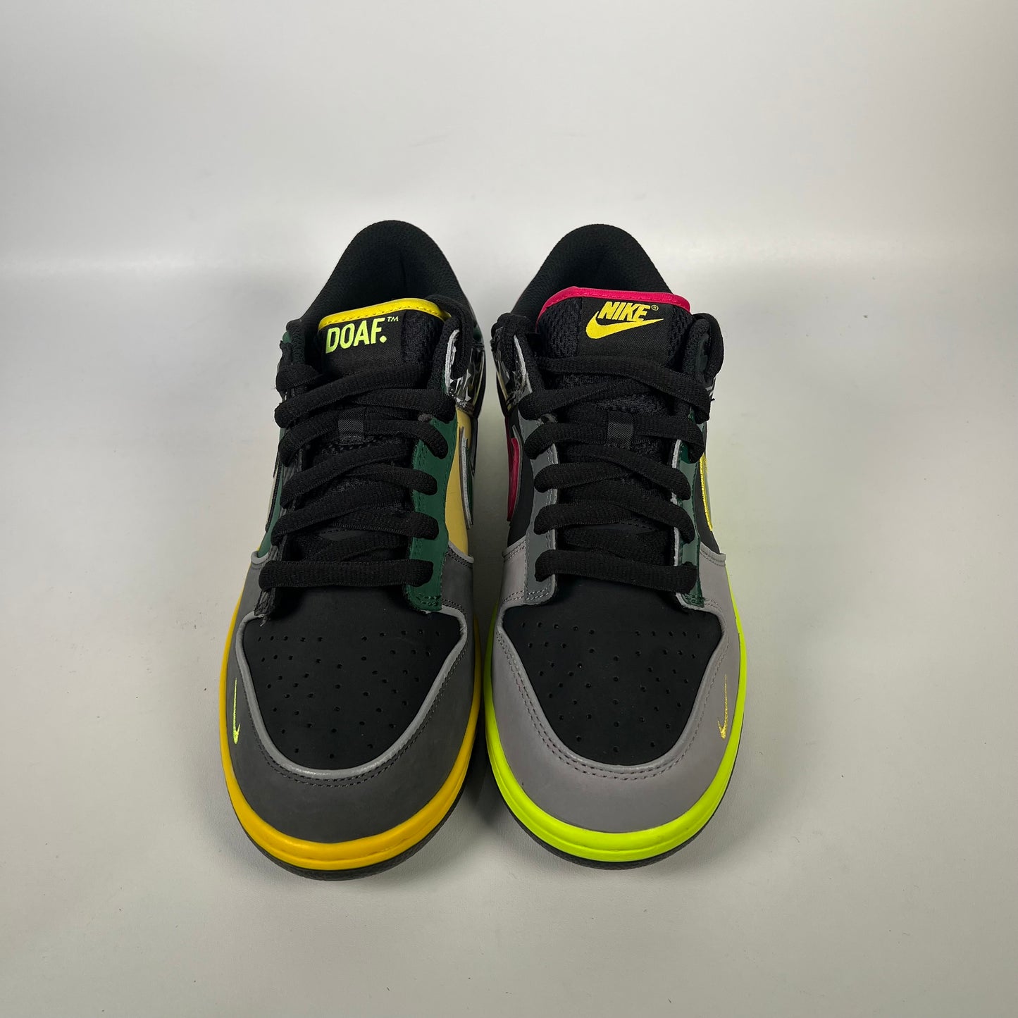 Nike Dunk Low What the Duck Home University of Oregon PE (2024) Size 8.5 NEW s18648