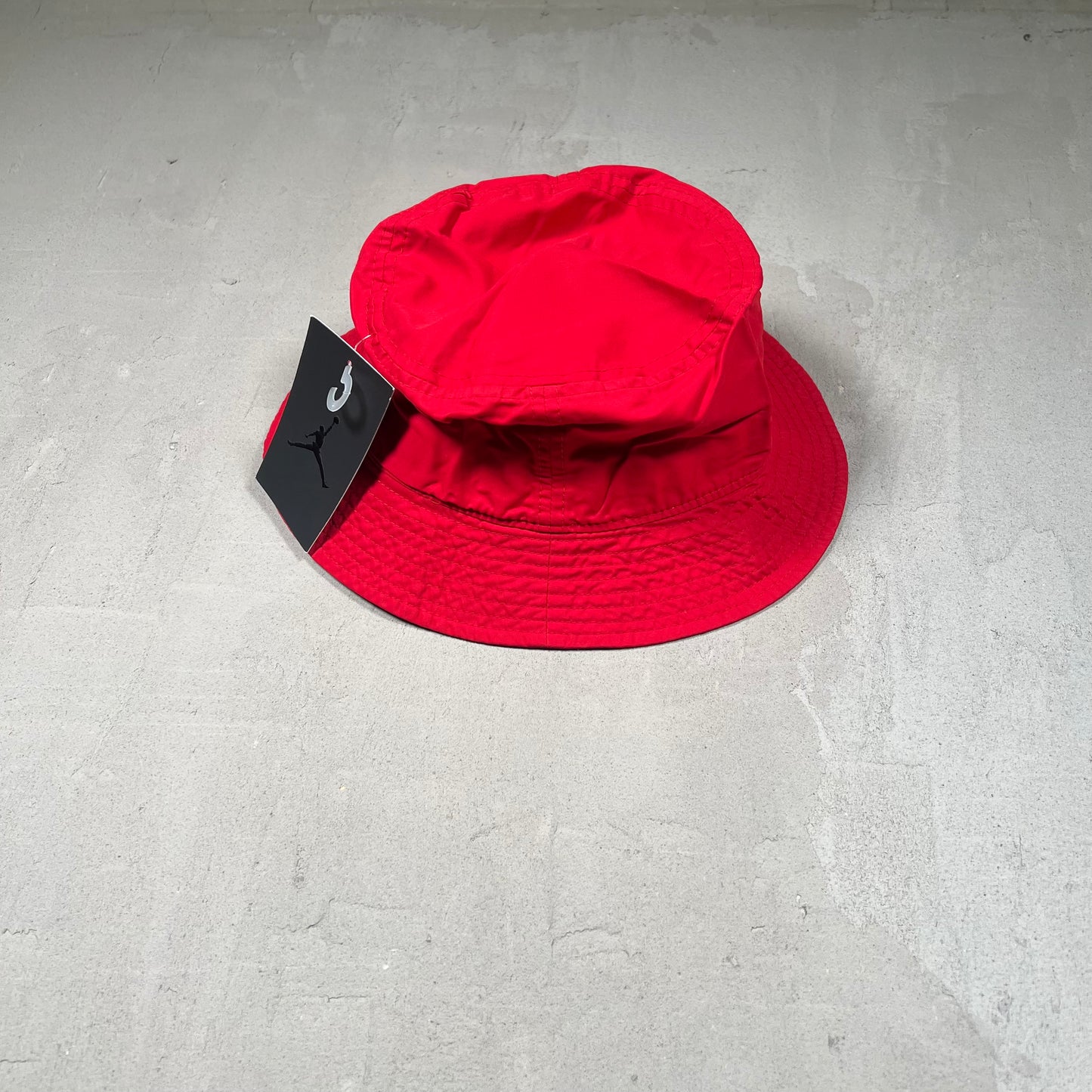 Jordan Red Logo Bucket Hat Size Large NEW v19063