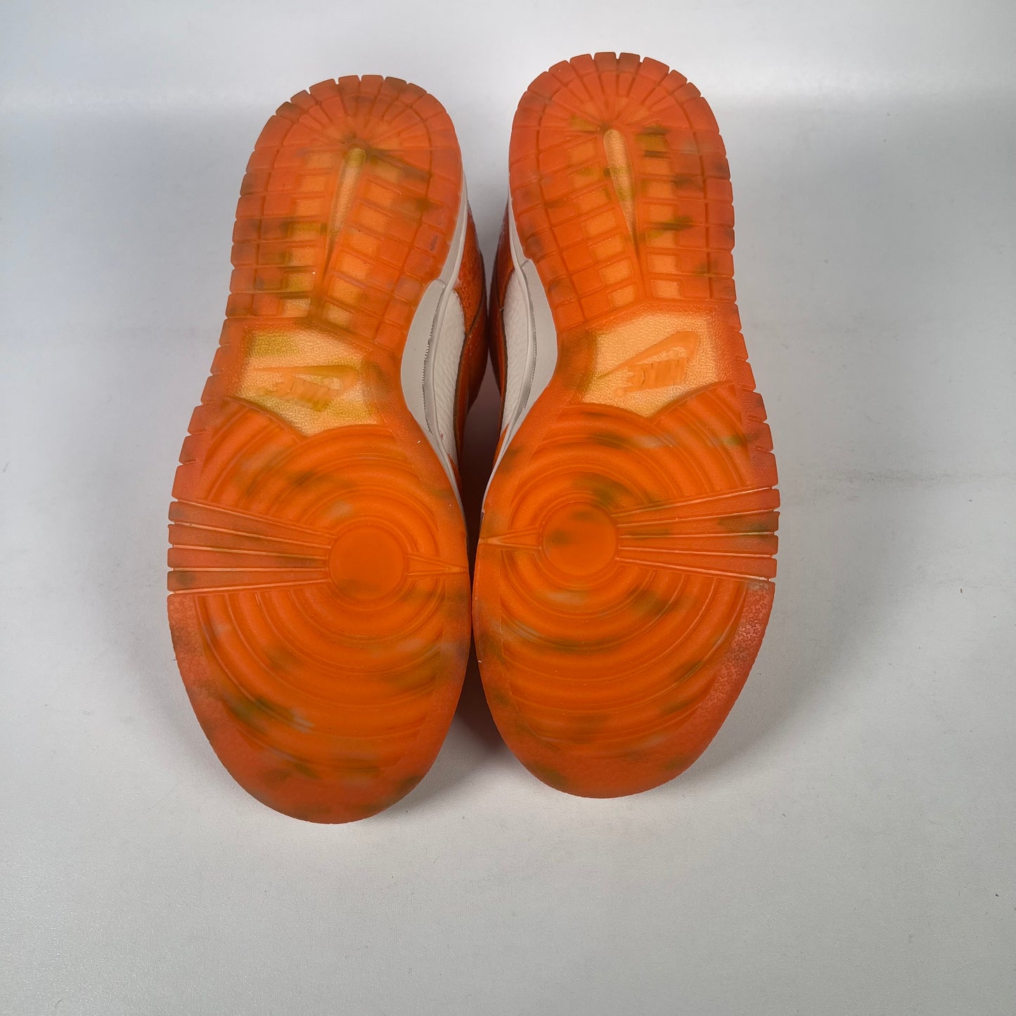 Nike Dunk Low Cracked Orange (WMNS) Size 3.5m/5w NEW s15149