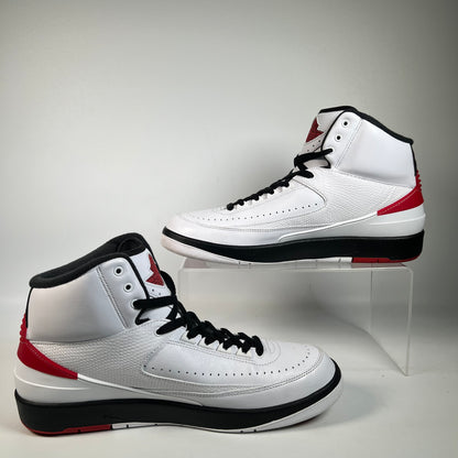 Jordan 2 Chicago (2022) Size 10.5 USED s22429