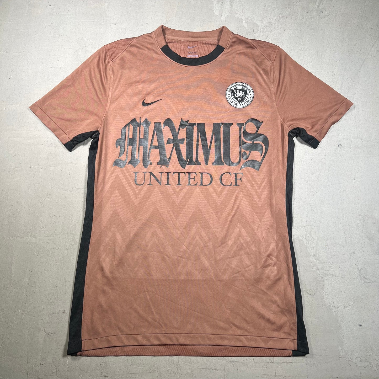 Nike Travis Scott Circus Maximus Soccer Jersey Brown Size Large USED x17350