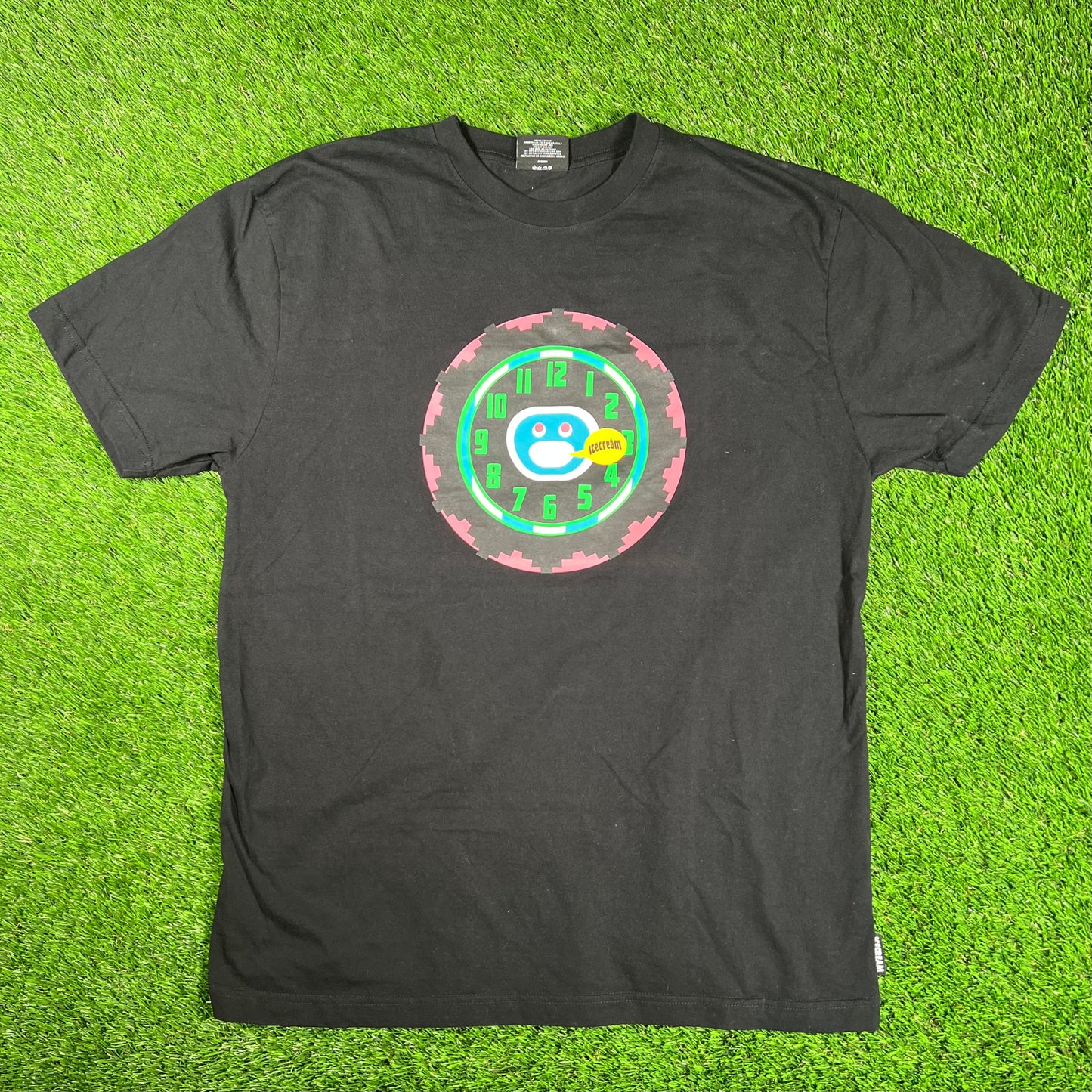 IceCream Black "icecream O'Clock" Tee Size Large USED x16110