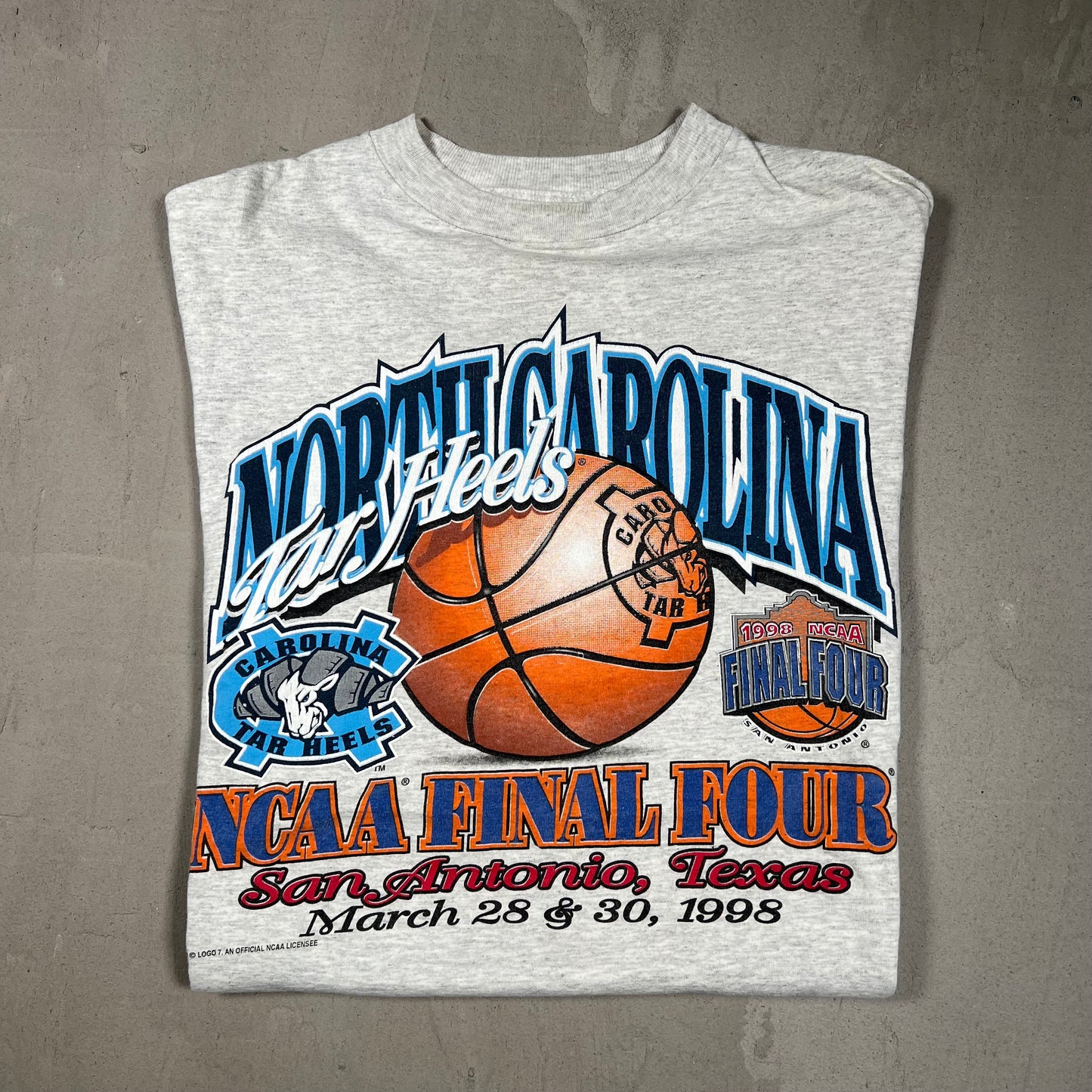 1998 NCAA Final Four Carolina Tar Heels Grey Tee Size Medium USED v17412