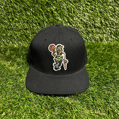 Mitchell & Ness Boston Celtics Black Hat One Size USED v15996